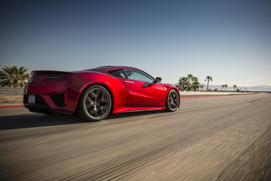  Acura NSX 2016 года  (NA) (фото 85 из 286)